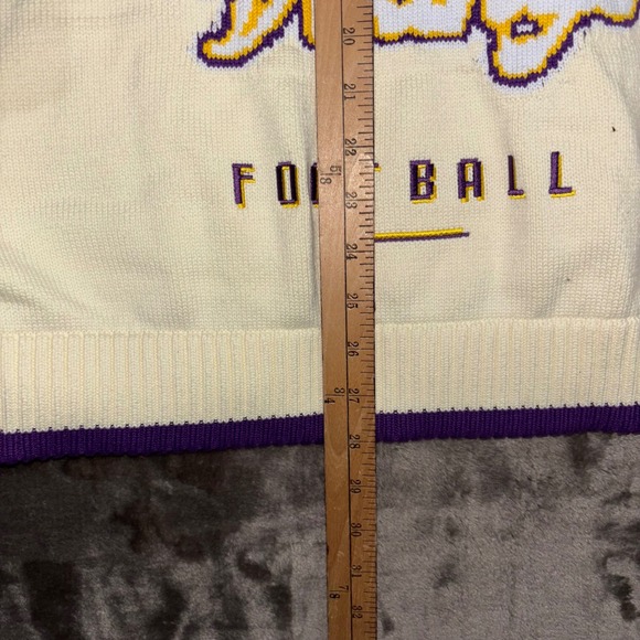 The Wild Collective Minnesota Vikings Cream Jacquard Sweater Women L NFL Knit - Picture 10 of 10